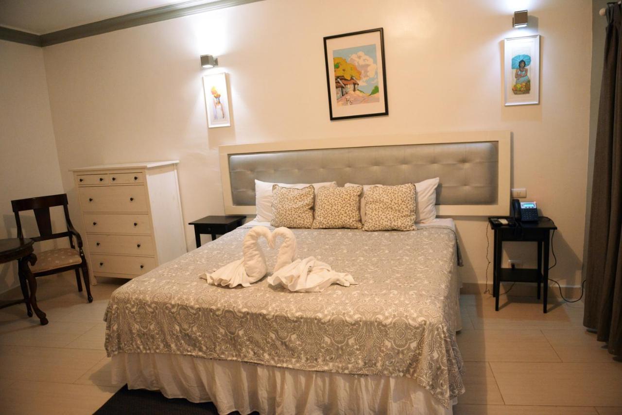 Junior Suite,1522171381:JPEG