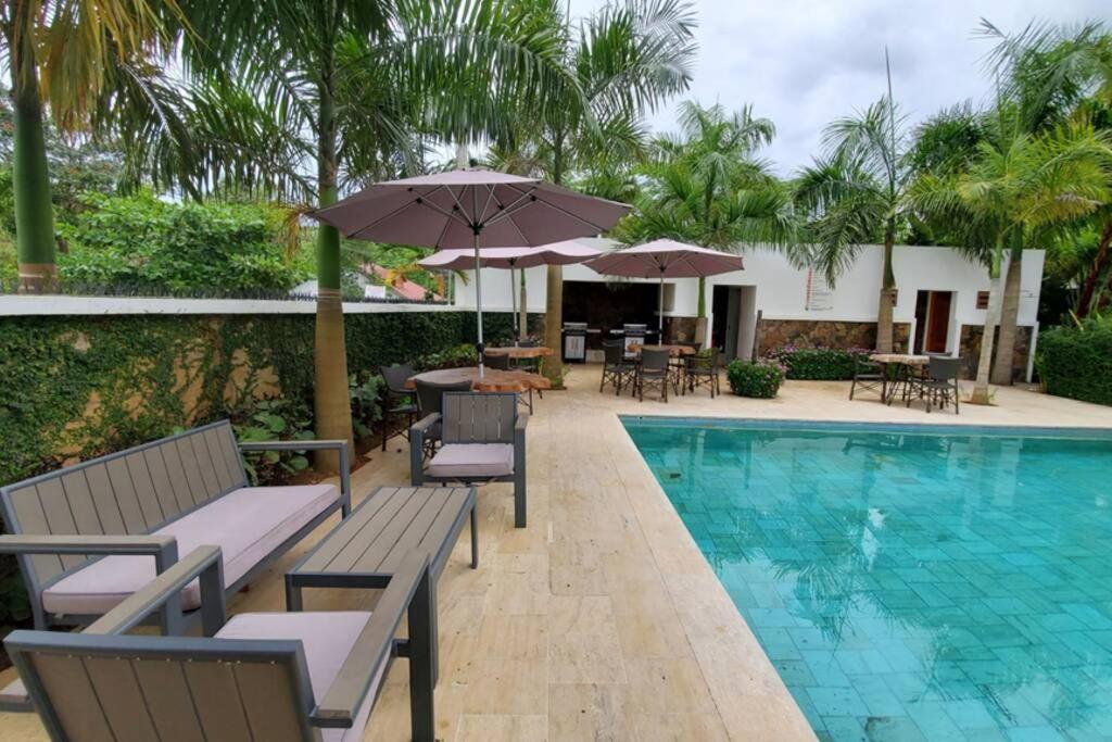 Appartamento con Vista Piscina