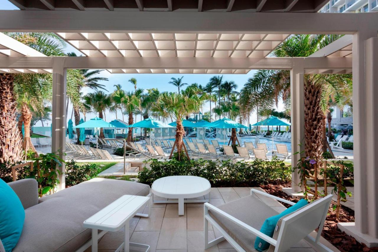 Cabana Lanai com 2 Camas de Casal e Acesso à Piscina