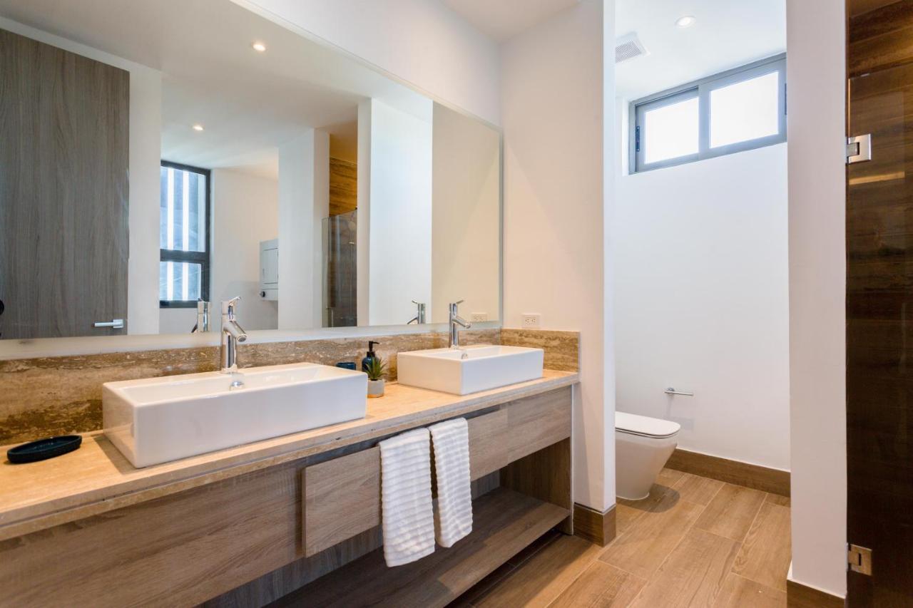 Standard Apartment,1364157134:JPEG