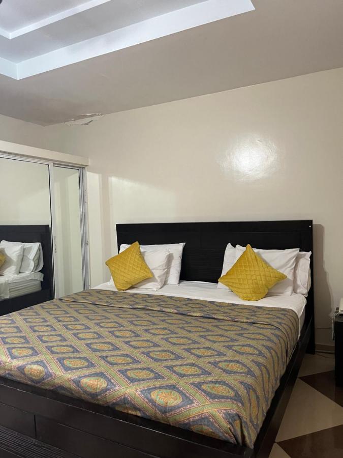 Quarto com Cama King-size