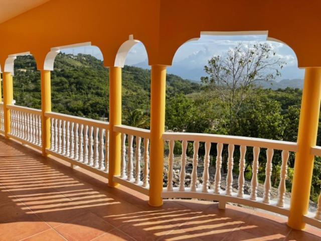 Deluxe Double Room with Balcony and Sea View
