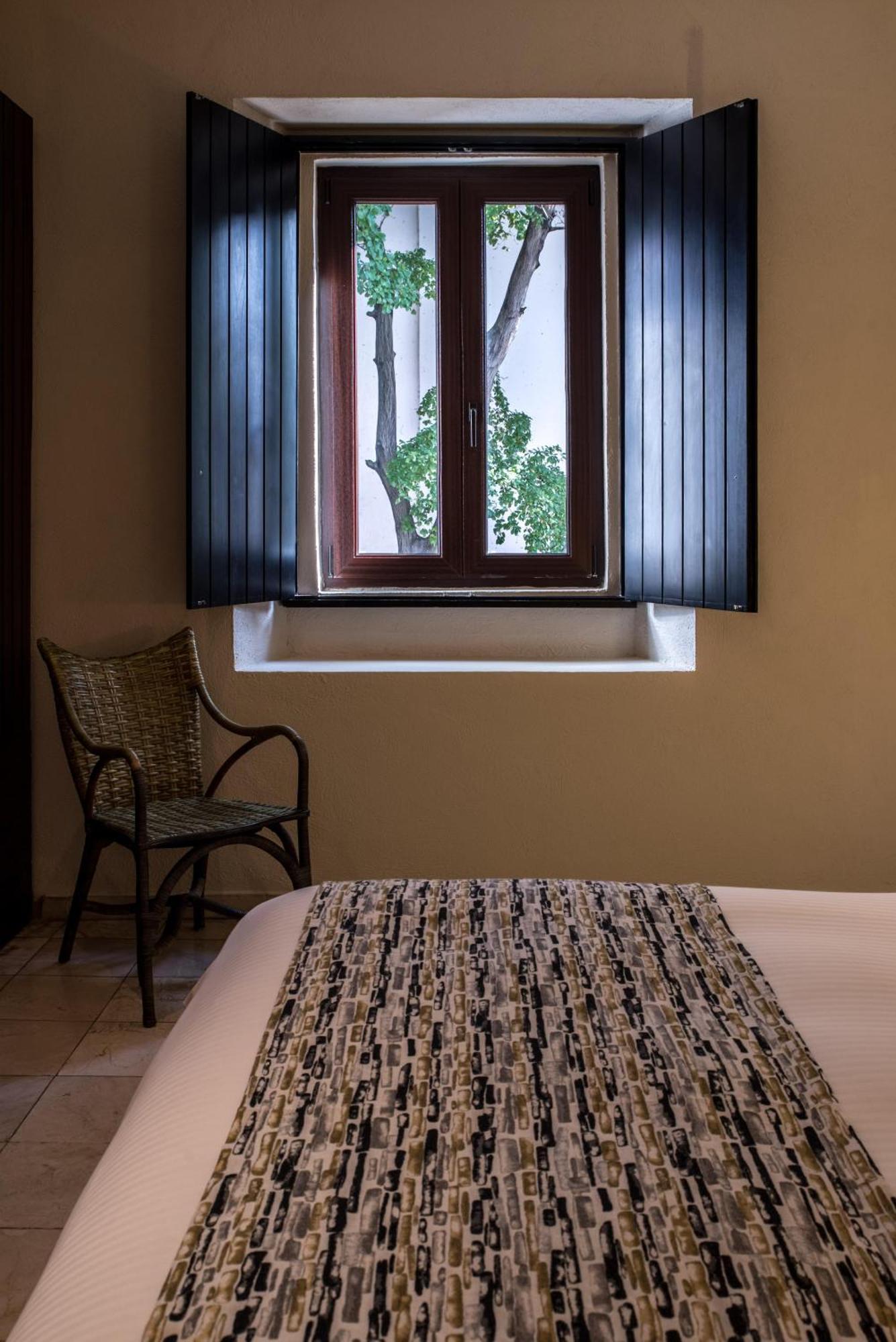 Quarto com 2 Camas de Solteiro Contemporâneo