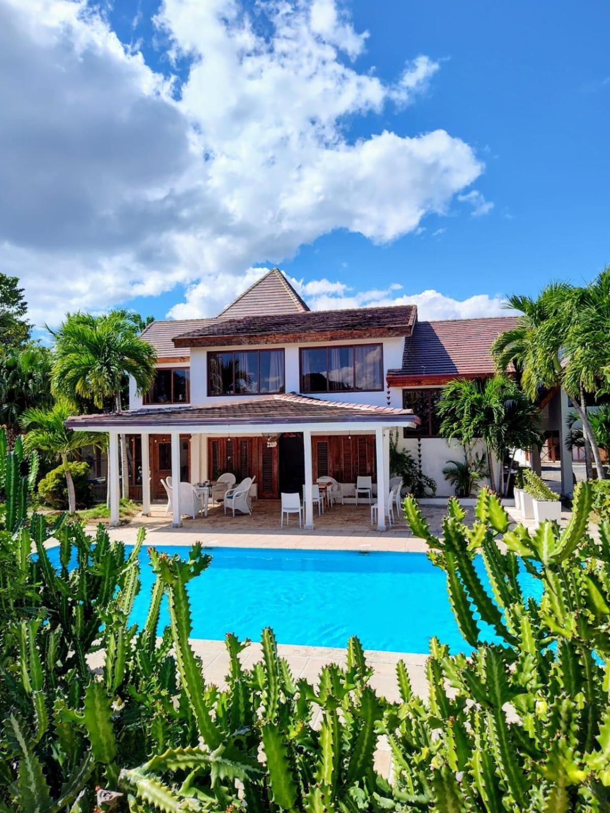 Villa avec Piscine Privée