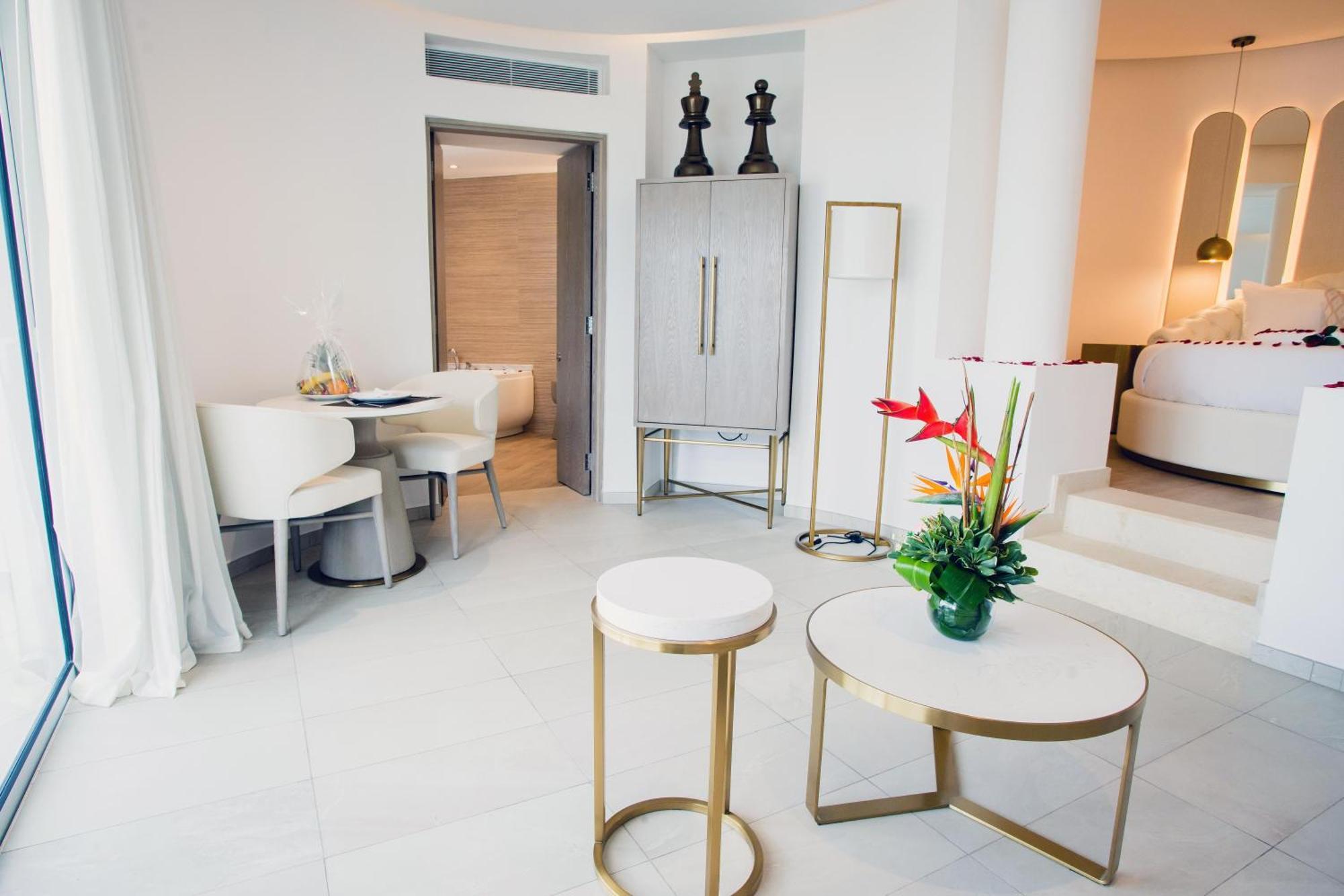 Honeymoon Platinum Suite Adults only