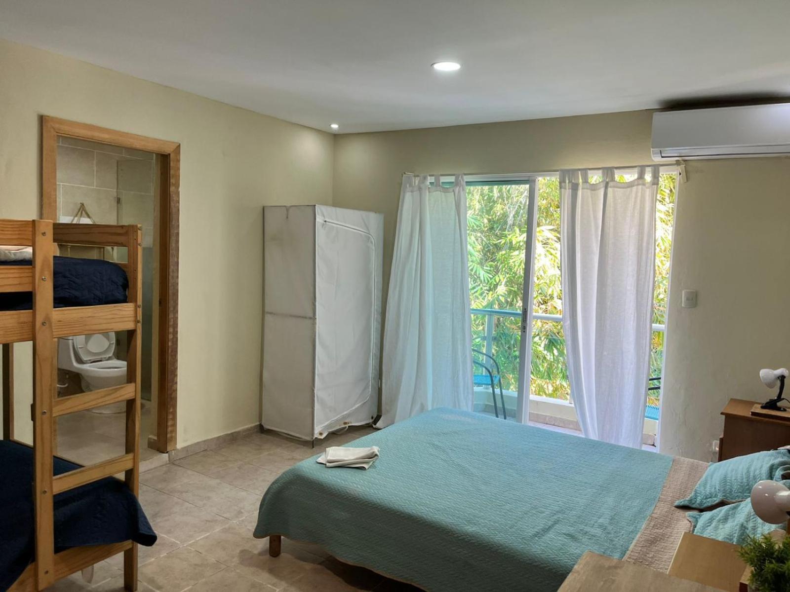 Family Room with Private Bathroom,1743195001:JPEG