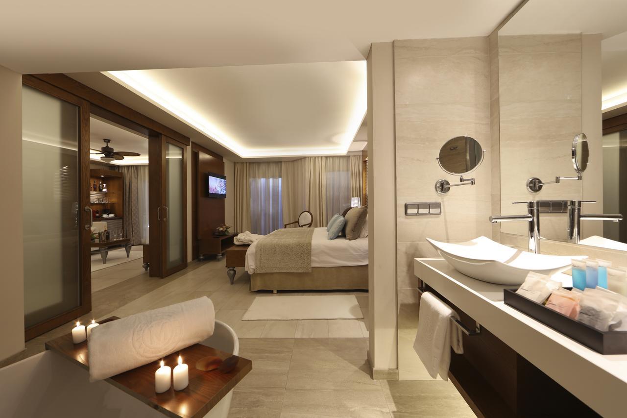 Mirage Club Suite met Uitzicht op de Oceaan (Bubbelbad Buiten), Alleen Volwassenen, 18+ - Gratis WiFi