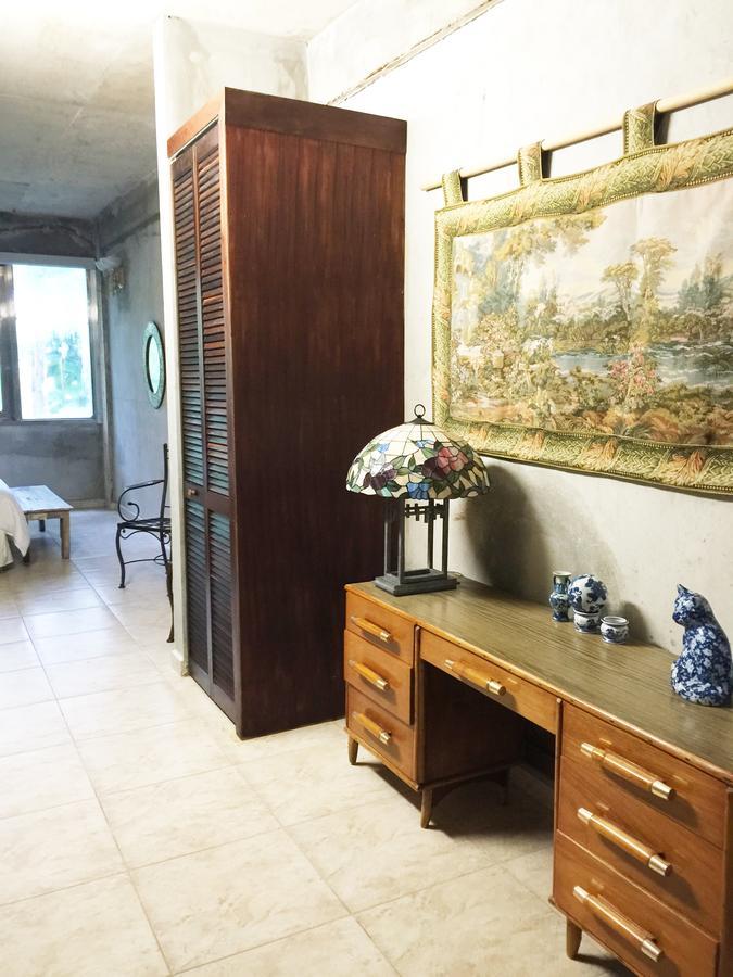 Large Single Room