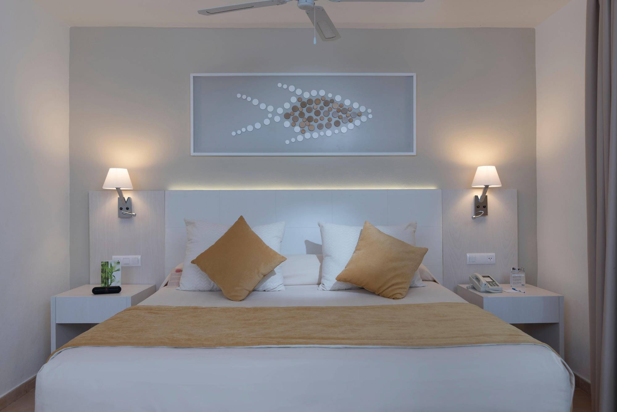Matrimoniale Select con Vista Mare (2 Adulti + 2 Bambini)