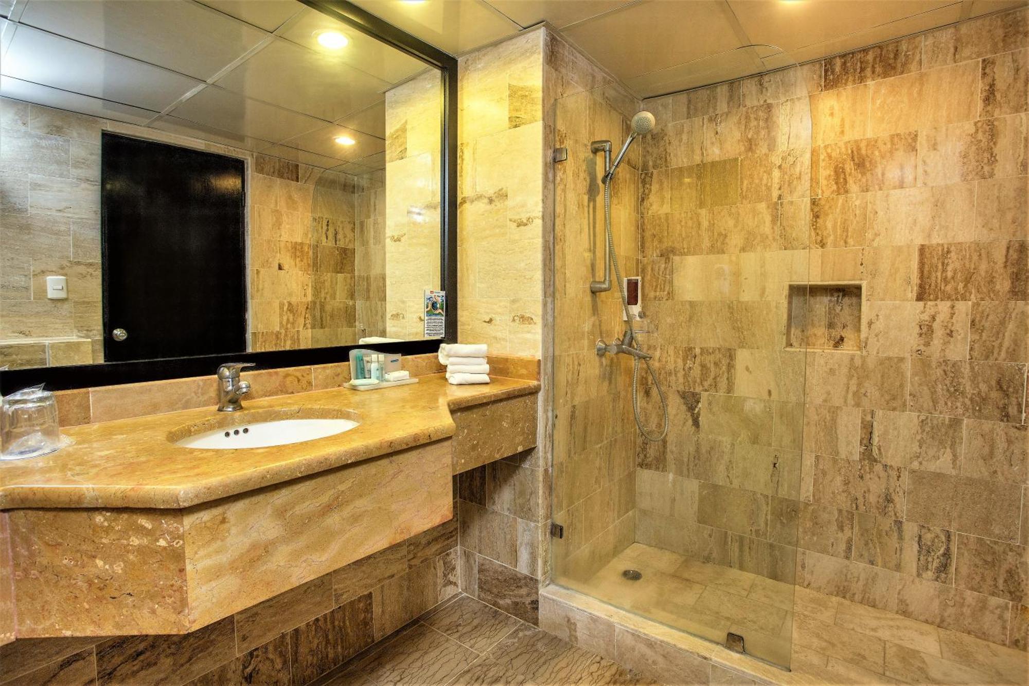 Quarto King Acessível a Pessoas com Mobilidade Condicionada - Não Fumador