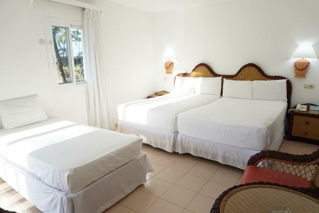 Habitación Familiar (2 adultos + 3 niños)