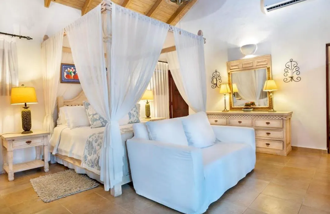 Los Lagos 19 - Sleeps 10 - Butler - Pool Hot Tub-1