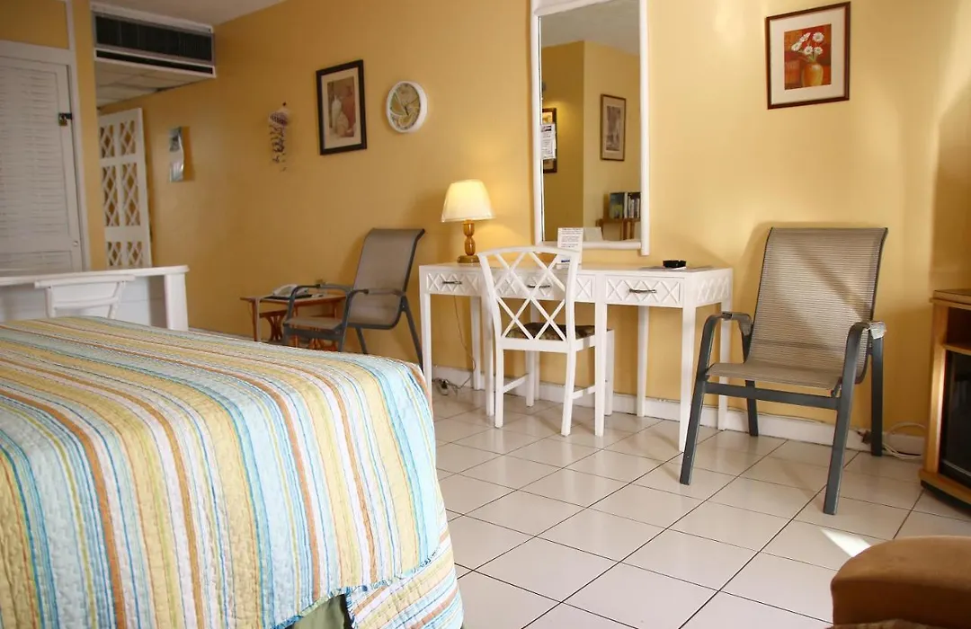 Penthouse Studio @ Montego Bay Club Resort-1