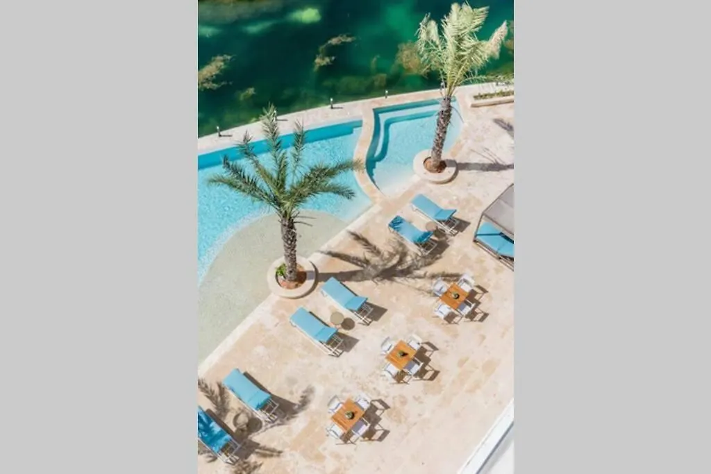 Il Lago Lake Oasis, 2 Mins Away From The Beach Cap Cana- 244-1