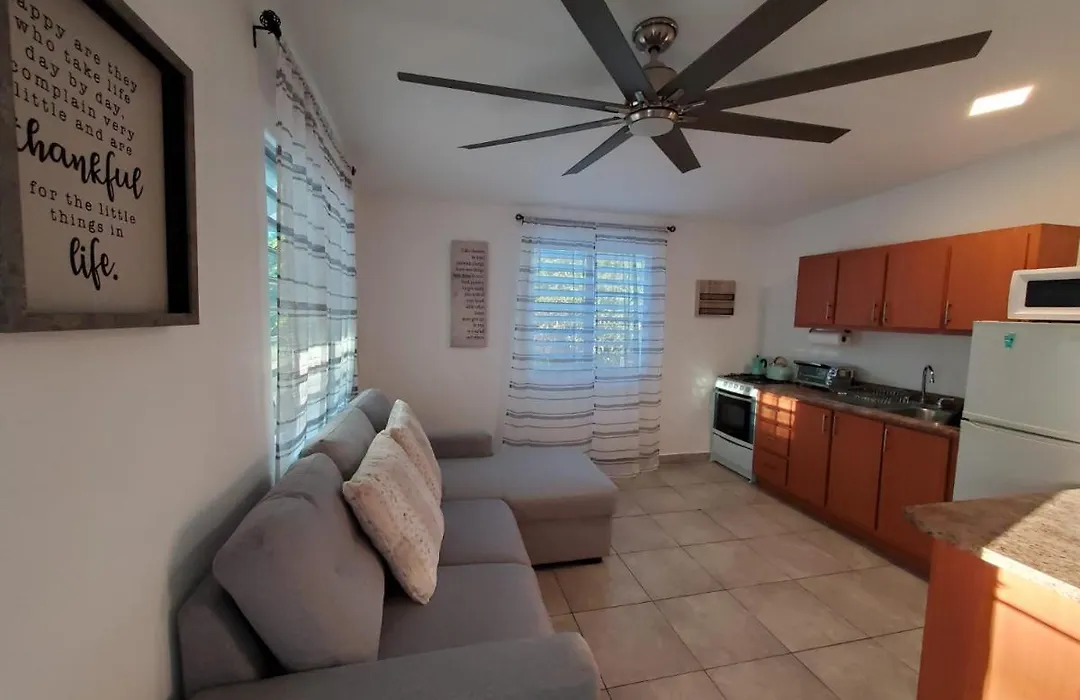 Aguadilla Sunrise Apt With Ac Wifi 8 Minute Walk From Crashboat Beach-1