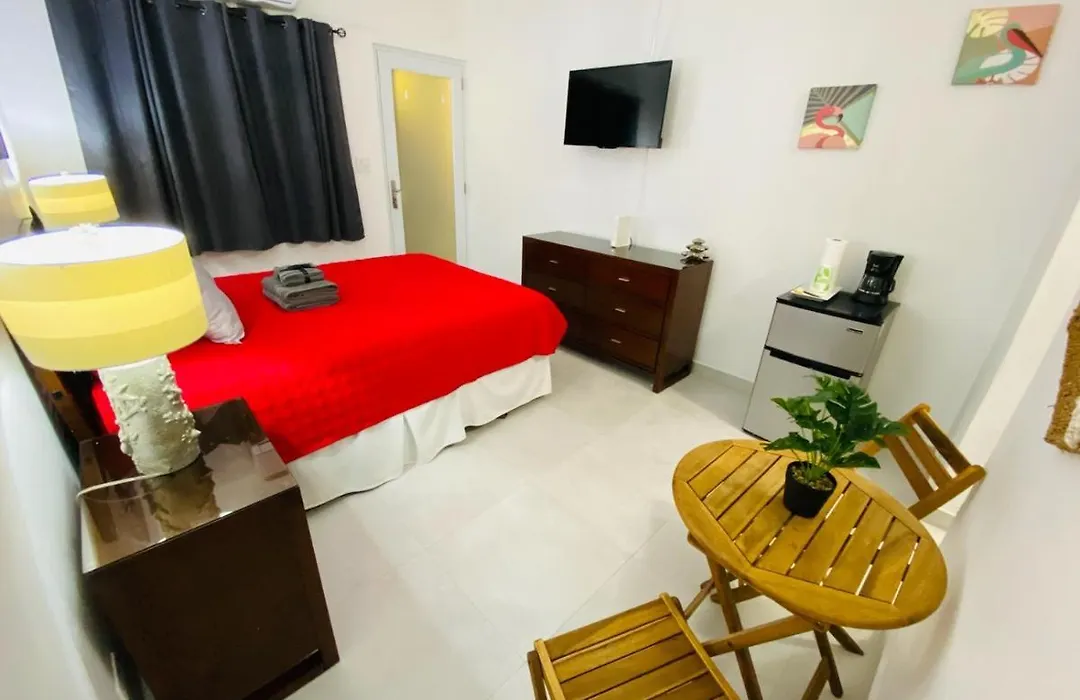 Sea Breezer Vacation Ocean Front En Condominio Playa Mar-1