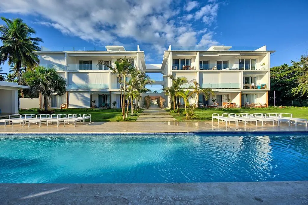 Amazing Ocean View Apartment With Grand Pool-1