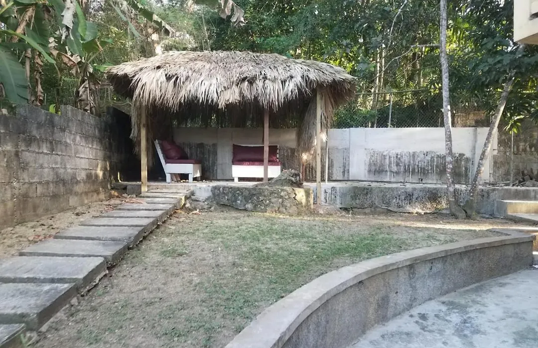Unity Villa One Bedroom Apartment With, Cable, Park Wifi,Near Beach-1