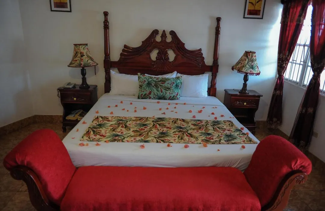 Glorianna Hotel-1