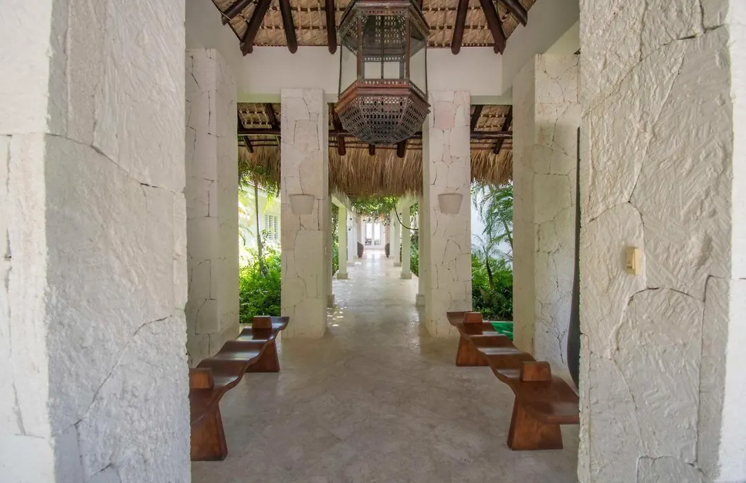La Guappa - Ocean Front Luxury Villa In Exclusive Punta Cana Golf And Beach Resort-1
