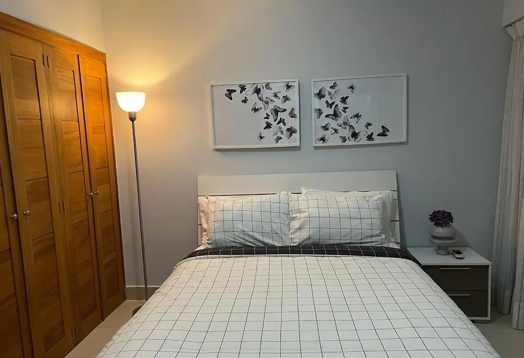 Comodo Y Centrico Apto. En El Centro De La Ciudad!-1