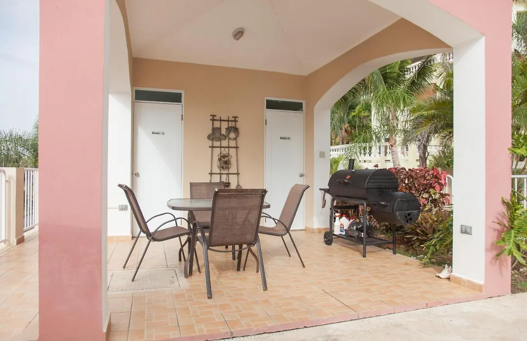 Ocean Terrace 202 - A Block From Sandy Beach-1
