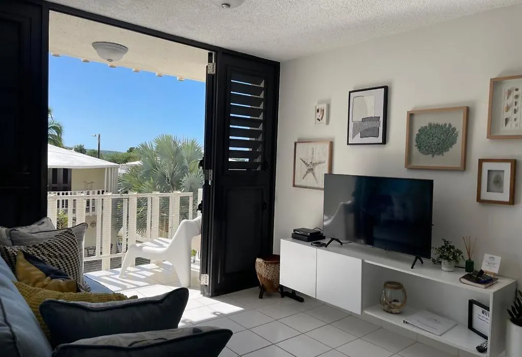 Boqueron Beach Apartment.- Guarionex 207-1