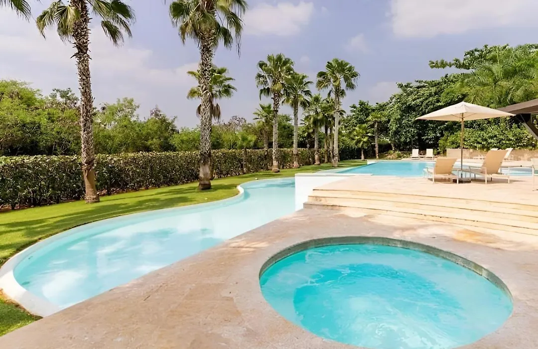 Room In Apartment - Couples - Families 2 Beds Casa De Campo Resort Pool Jacuzzi-1