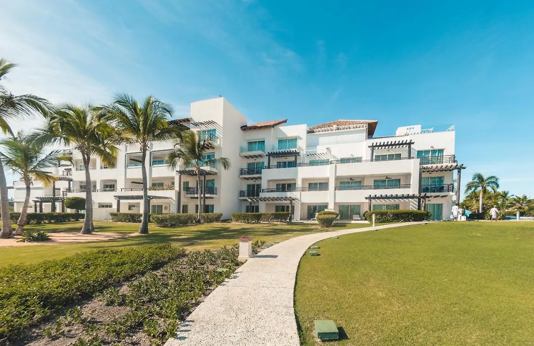 Apartment With Ocen View At Punta Palmera Cbd-1