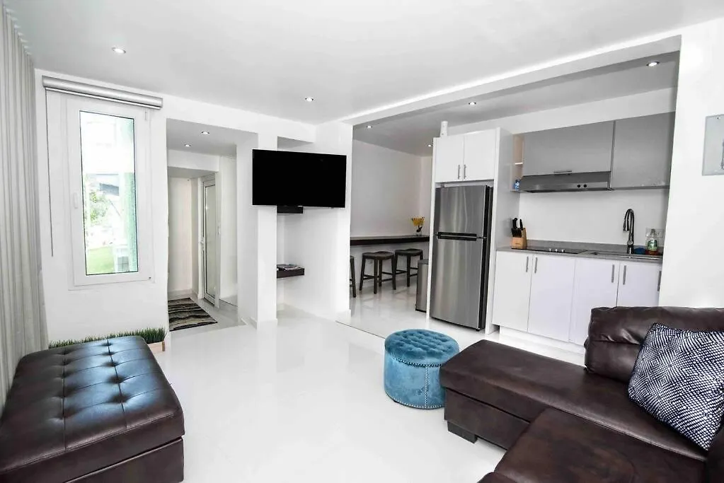 Modern 2Br With Kingbed In Heart Of Isla Verde Ave-1