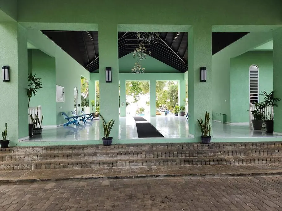 Modern Luxury 2-Bedroom 2.5-Bathroom Townhouse-1