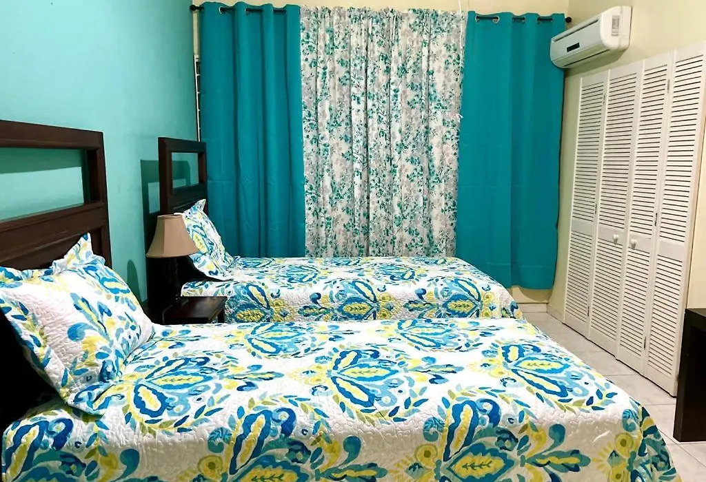 Uwi Villa-1