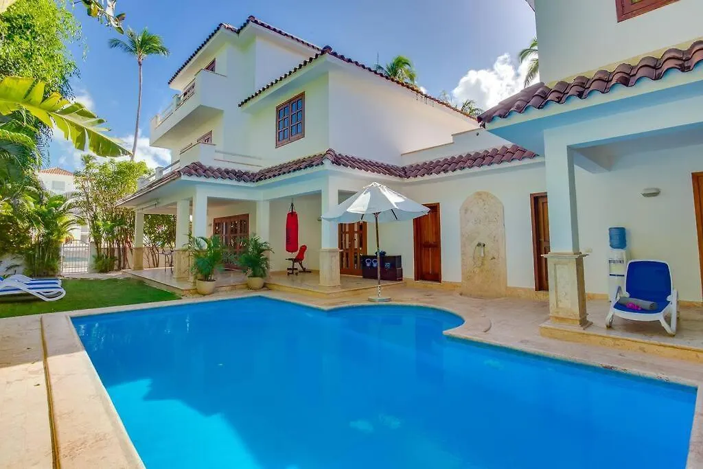 Punta Can 7Br Twin Villas Walking To Beach + Free Bonus-1