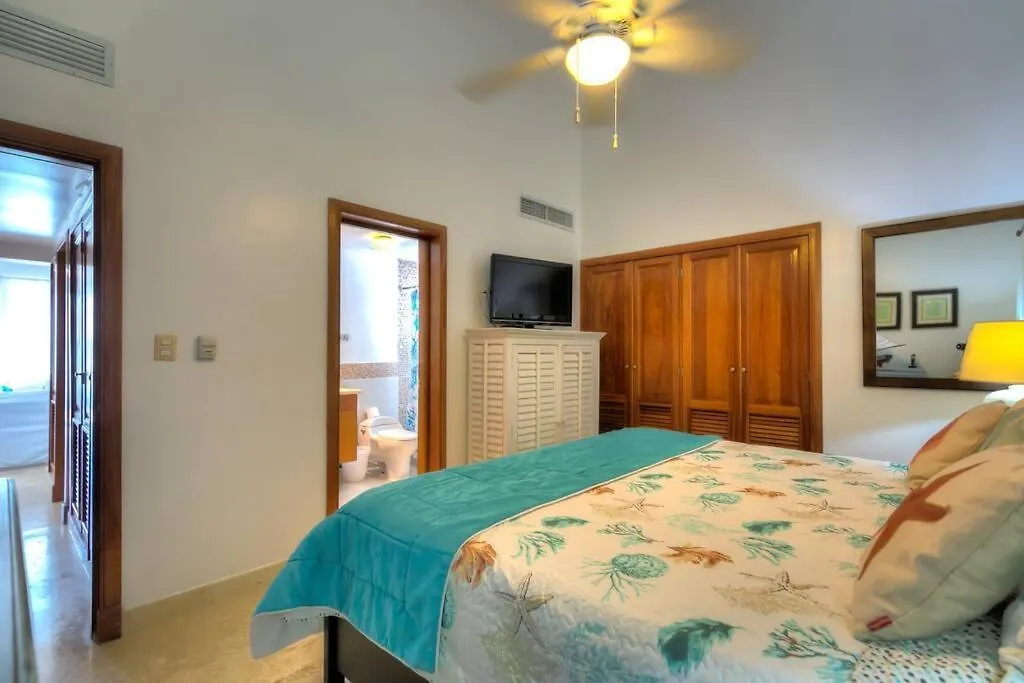 2 Bdr Loft Apartment In Playa Turquesa - A-401-1