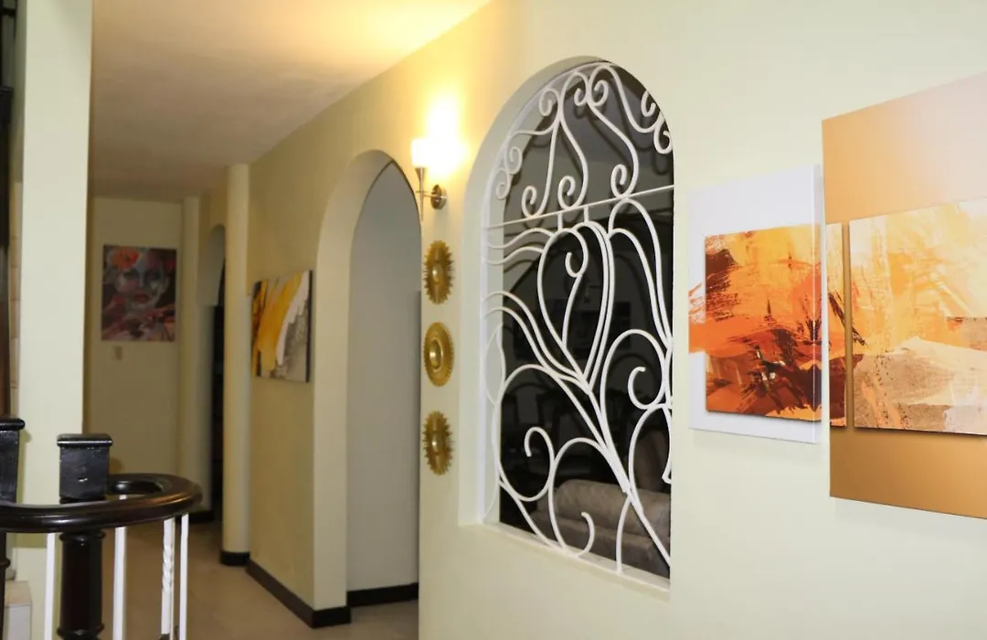 A Luxurious 4-Bedroom Private Villa With Games Room, Theatre & Modern Art-1