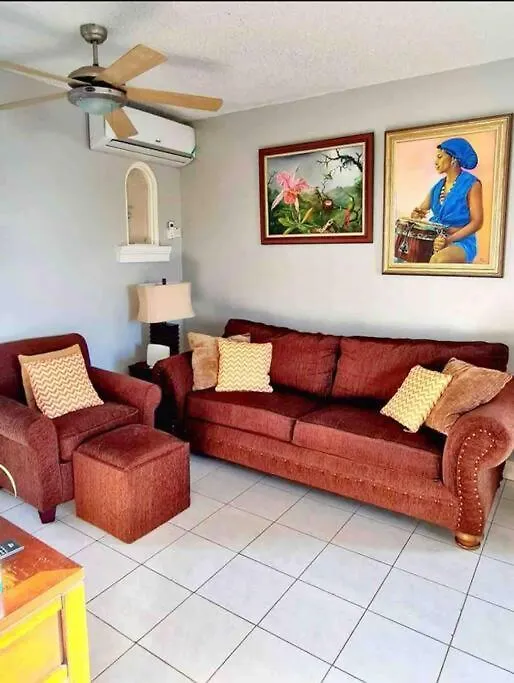 Villa Na Penda -Breeze @ Point Village, Negril-1