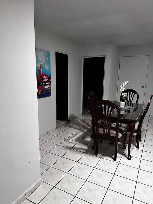 Second Floor 2Br Apt In The Center Of Santurce-1