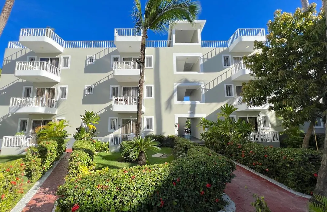 Sol Caribe Suites - Playa Los Corales - Beach Club, Wifi, Swimming Pool-1