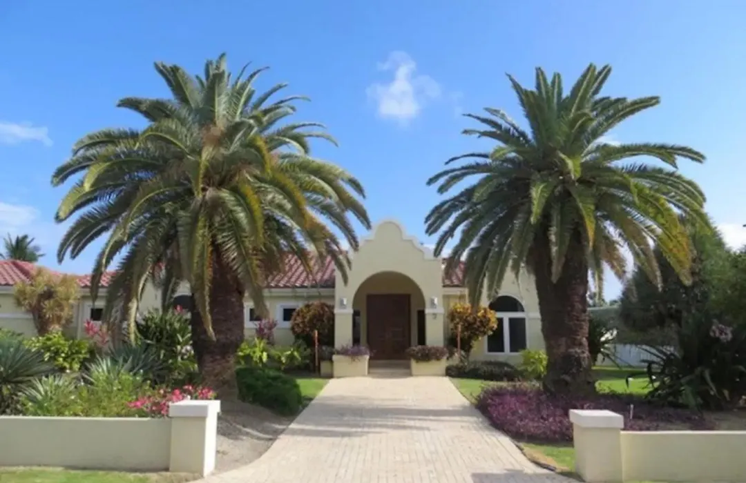 Lime Tree Villa - Canal Front-1