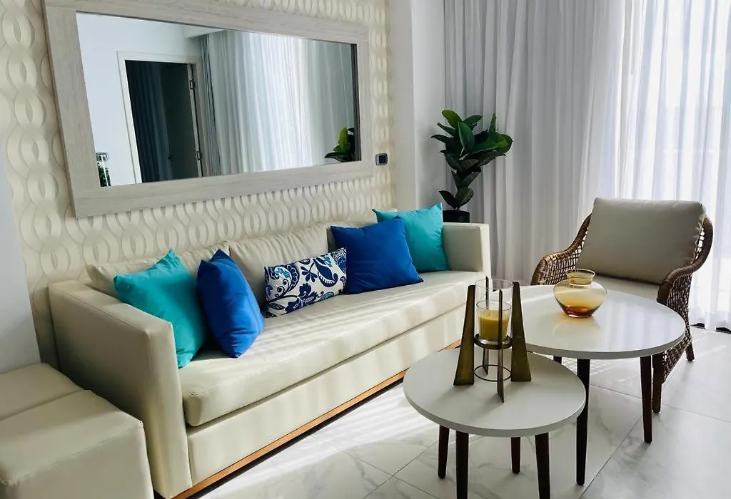 Beach, Golf, Casino,Jacuzzi & Pool Penthouse In Hard Rock, Punta Cana Area, Cana Rock Star-1