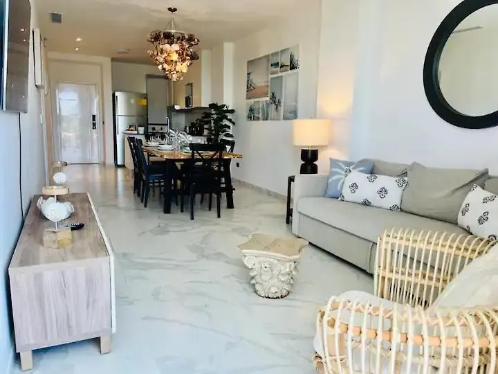 Lujoso Condominio Cana Rock Star-1