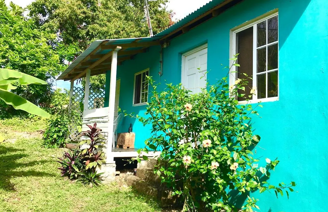 Easymans' Winifred Beach Cottage-1