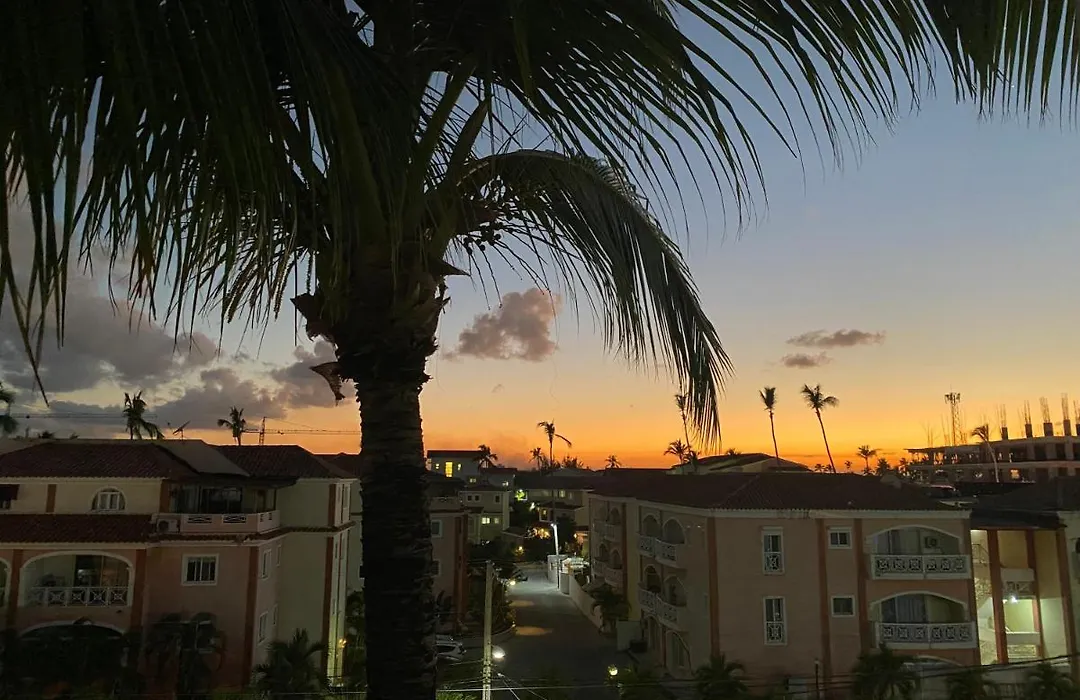 Huge Condo 3 Bedrooms 4 Bath 2 Min Walk To Beach Best Location In Punta Cana-1