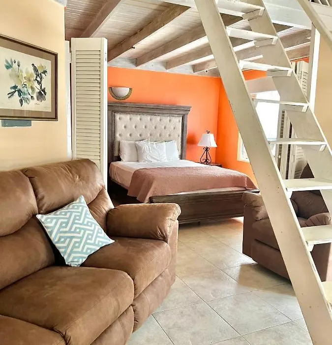 Double Suite - Jamaica Beach Resort-1