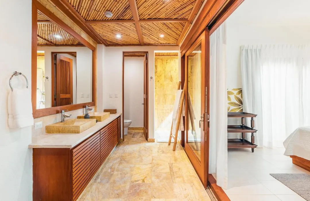 Beautiful Bungalow With Private Pool Ab23-1