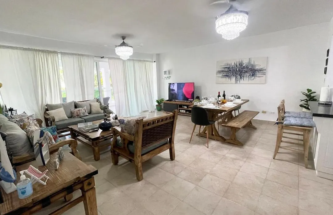 Sunny Caribbean Apartment With Pool-1
