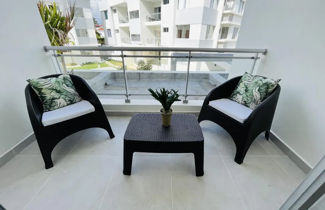 New Cozy Beach Apartment With Private Beach On Ws-1