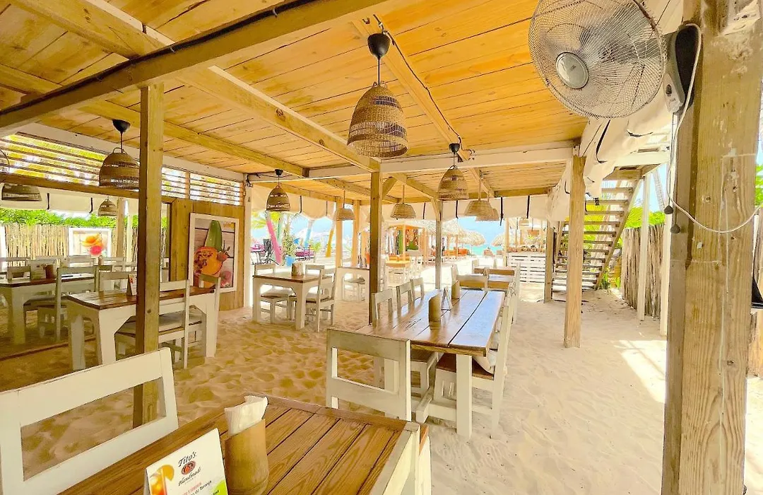 Beach Condo-Hotel With Villas & Private Apartments Wifi Bbq Beach Club & Spa-1