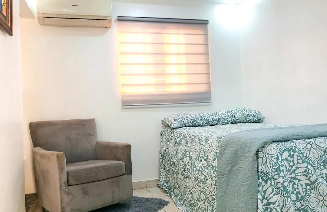 Caribbean Hostal-Private Rooms In Down Town Pop-1