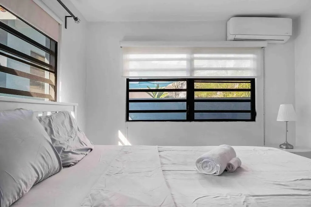 Ocean Park Beach San Juan 6 Bedrooms 3.5 Pool-1